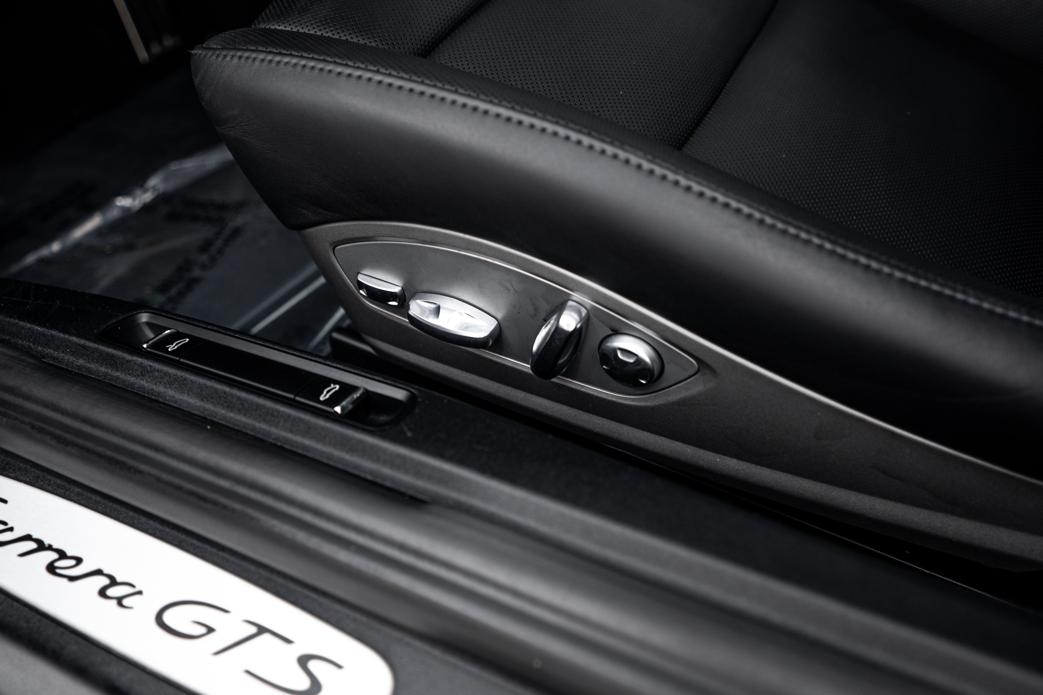 Certified 2015 Porsche 911 Carrera GTS w/ Bose Audio Package RWD image 22