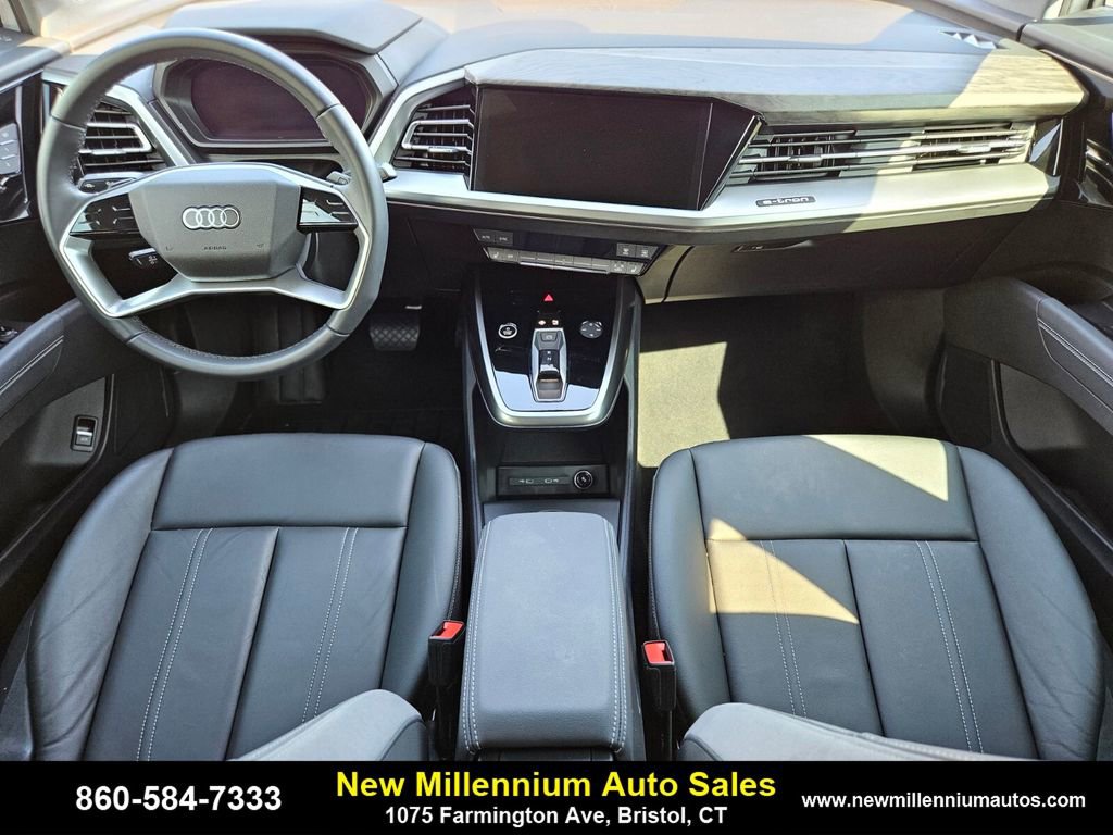 Used 2025 Audi Q4 e-tron Premium w/ Convenience Package image 13