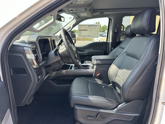 New 2025 Ford F350 Lariat w/ Lariat Ultimate Package image 15