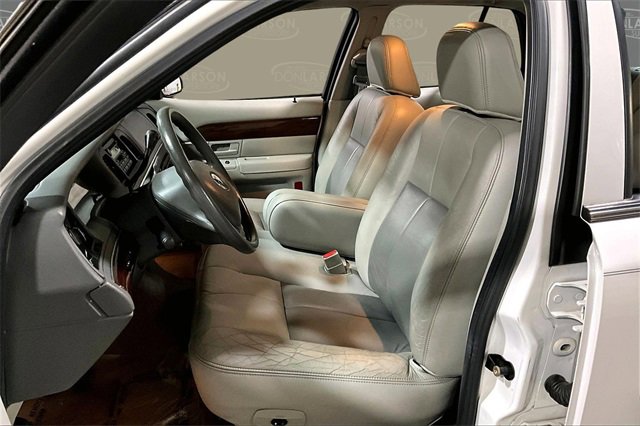 Used 2003 Mercury Grand Marquis GS image 13