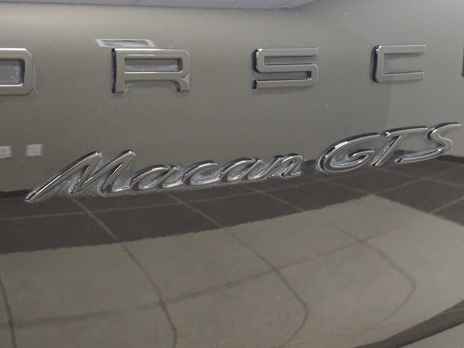 Used 2017 Porsche Macan GTS AWD/4WD image 7