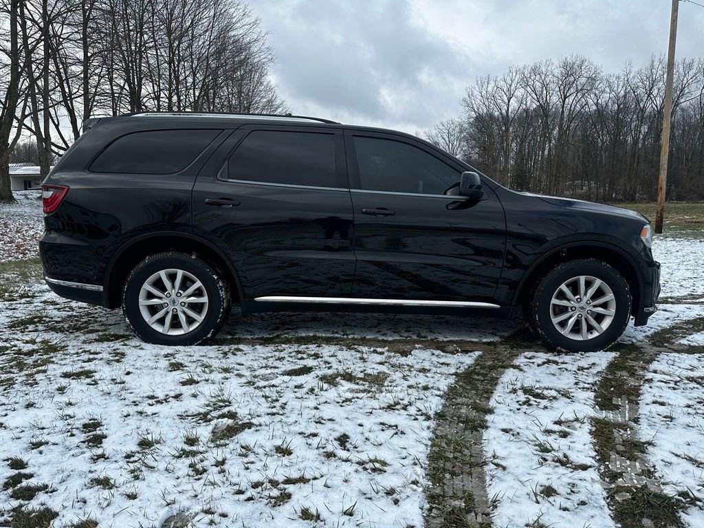 Used 2019 Dodge Durango SXT image 2