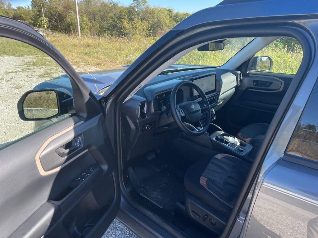 Used 2025 Ford Bronco Sport Big Bend w/ Convenience Package image 9