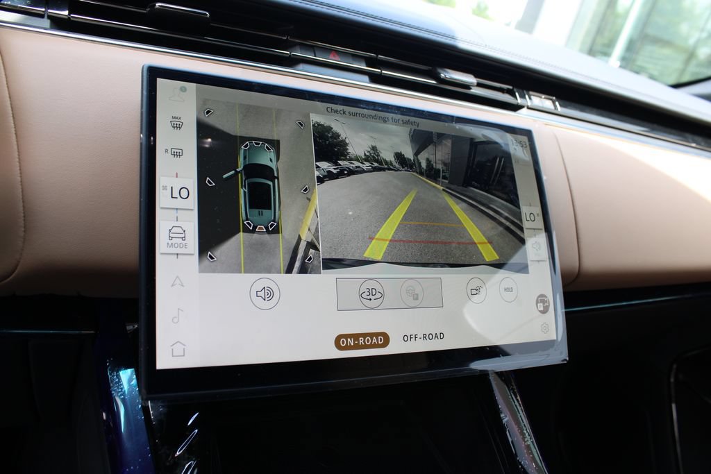 New 2026 Land Rover Range Rover Sport Autobiography Plug-In Hybrid AWD/4WD image 18