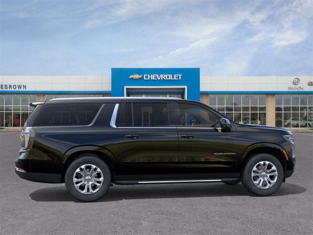New 2026 Chevrolet Suburban LT image 5