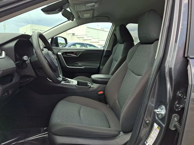 Used 2024 Toyota RAV4 XLE AWD/4WD image 12