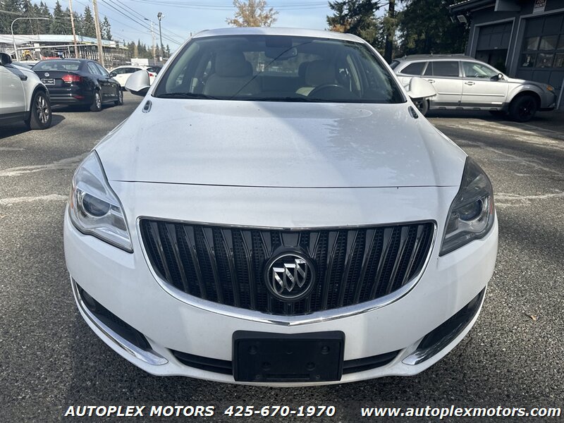 Used 2016 Buick Regal FWD image 2