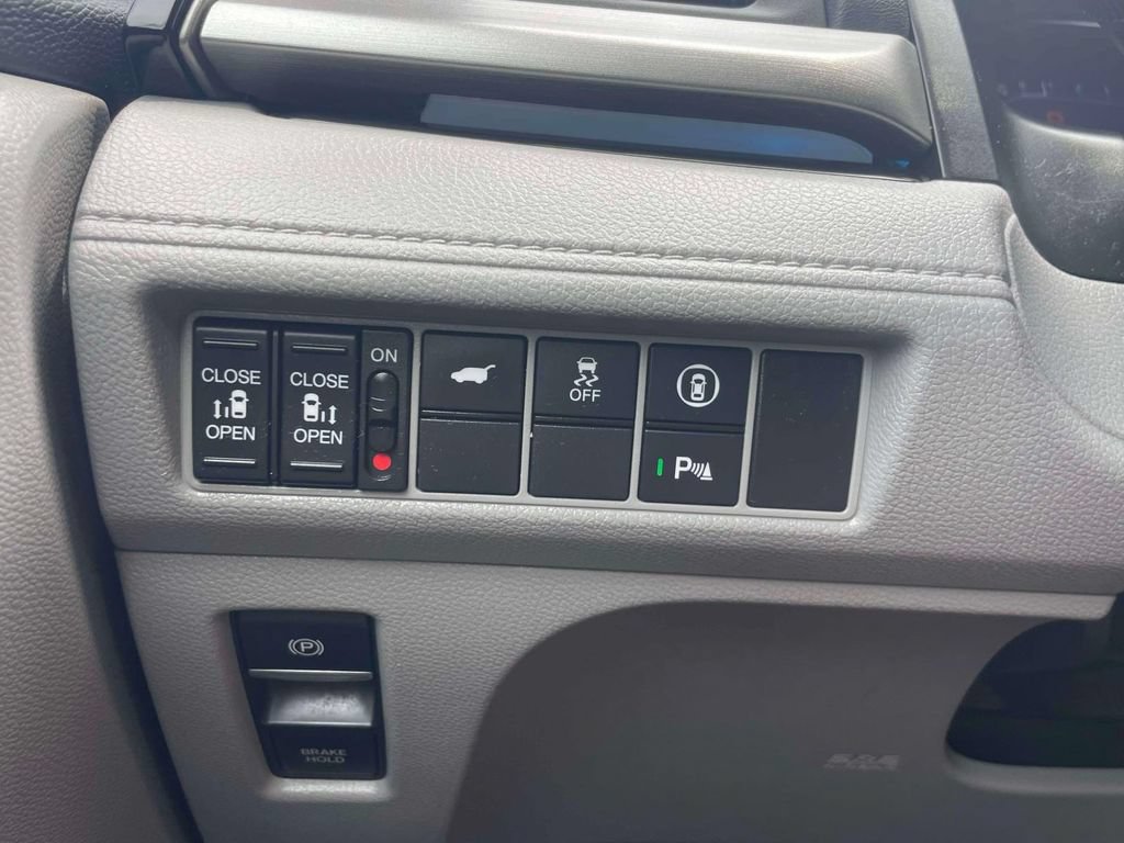 Used 2023 Honda Odyssey Touring image 22