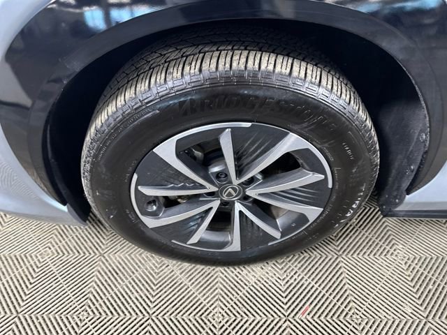 Used 2024 Lexus RZ 300e Premium w/ Accessory Package (2T) image 10