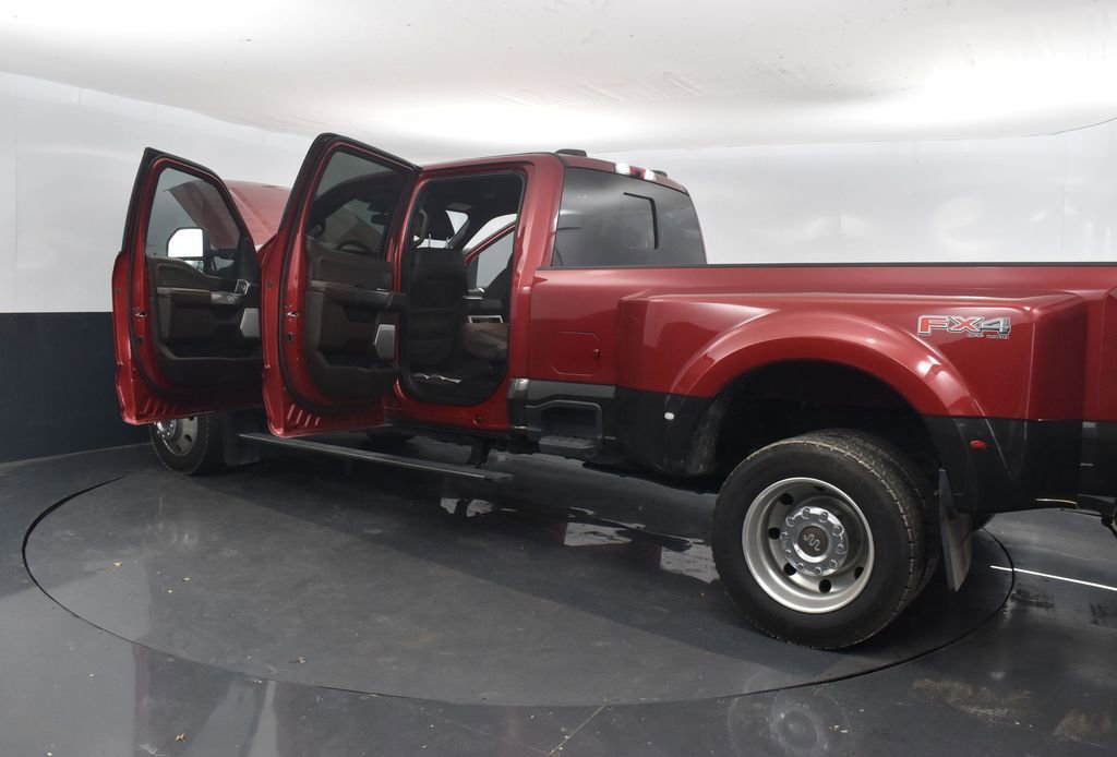 Used 2024 Ford F450 King Ranch w/ FX4 Off-Road Package image 18