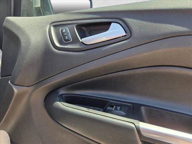 Used 2017 Ford Escape Titanium FWD image 7