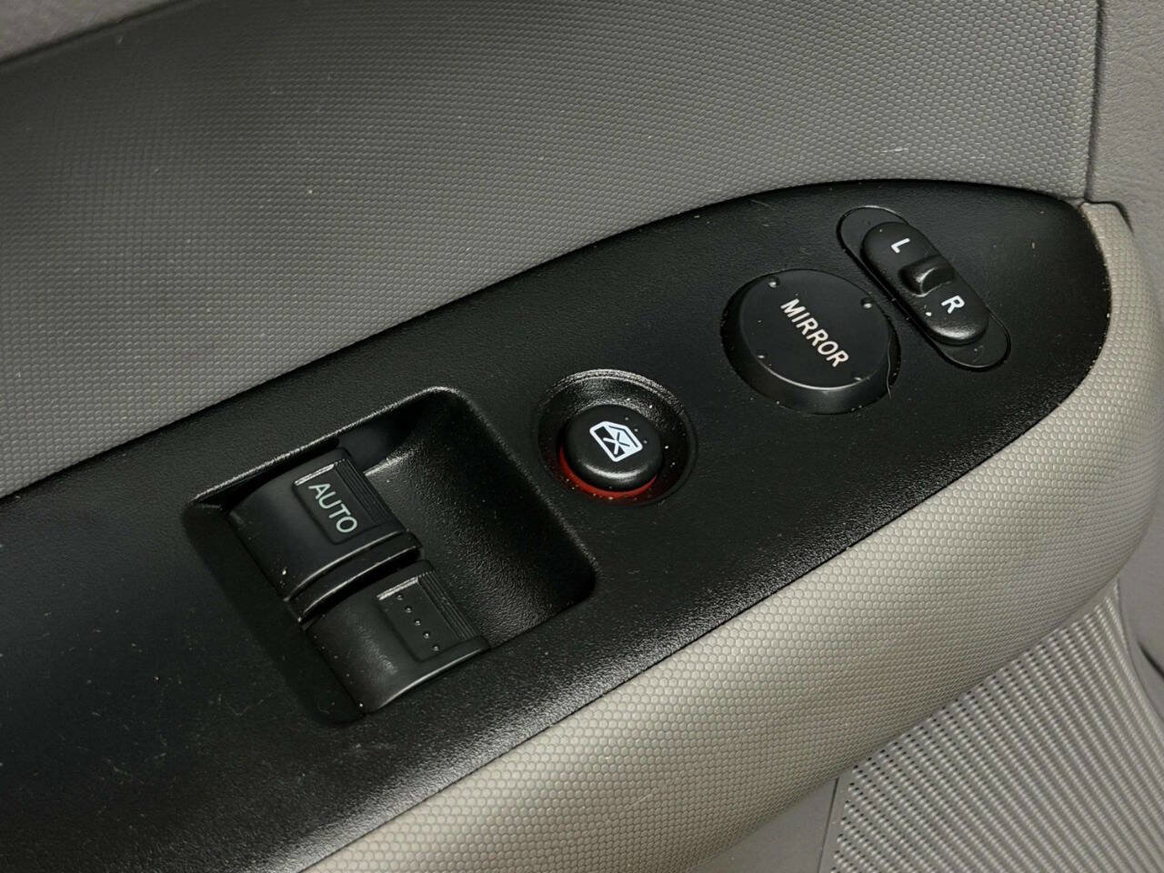Used 2010 Honda Element EX image 18