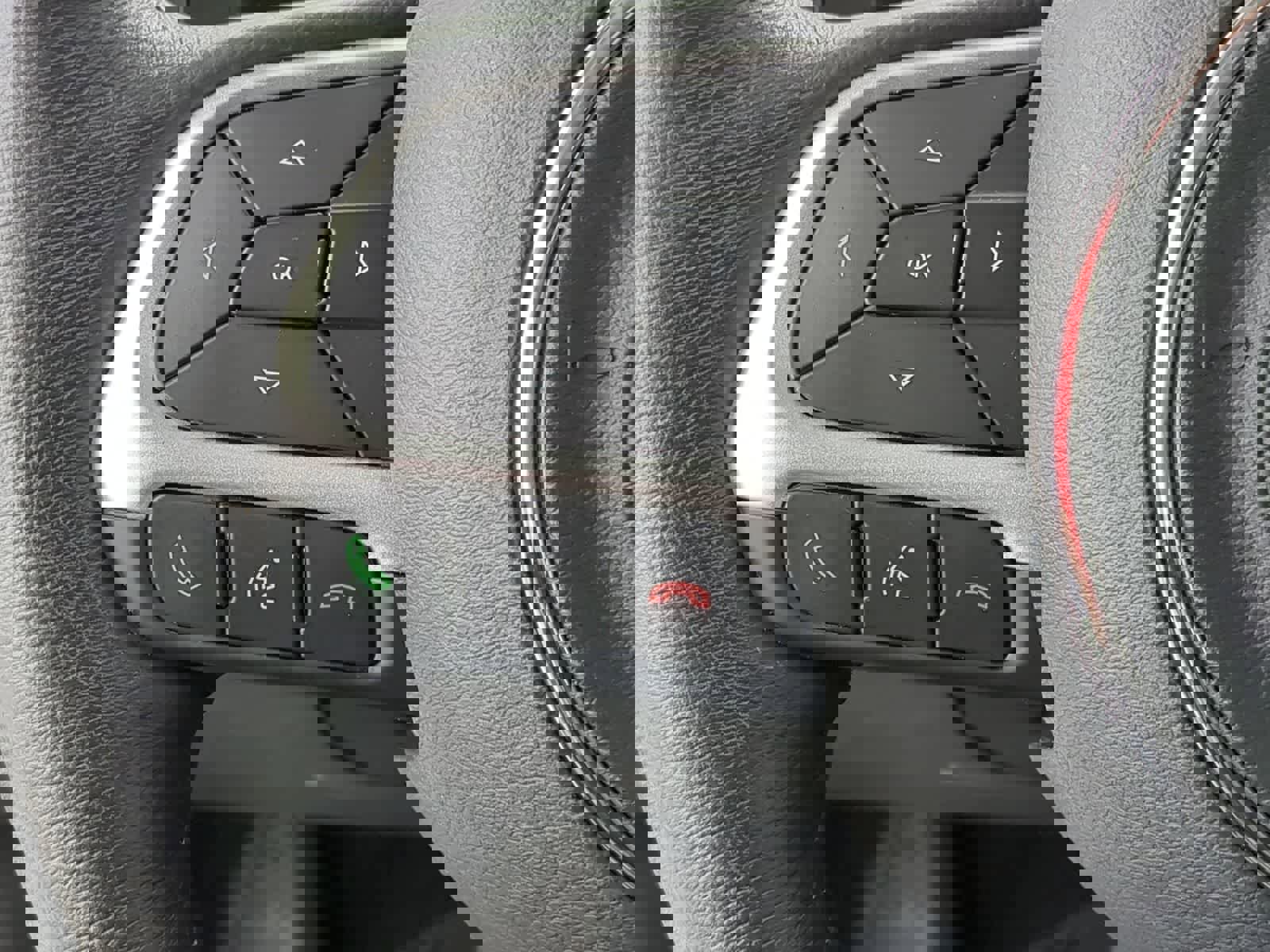 Used 2023 Jeep Renegade Limited image 30