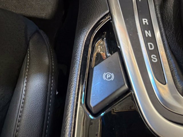 Used 2016 Ford Edge Sport w/ Equipment Group 401A AWD/4WD image 38