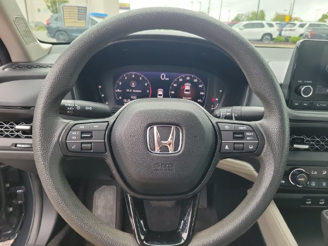Certified 2023 Honda Accord EX image 14