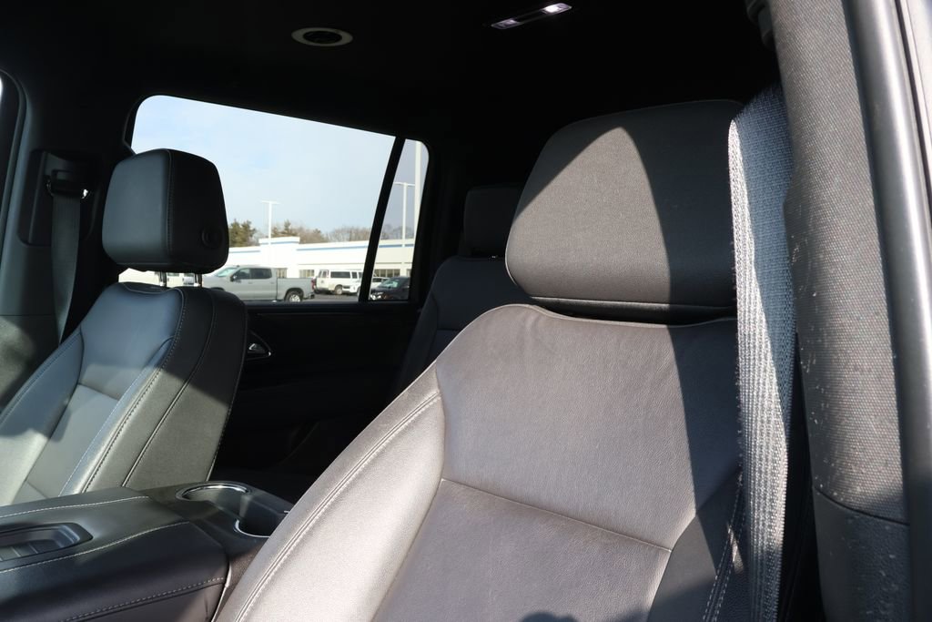 Certified 2024 Chevrolet Suburban Z71 w/ Off-Road Capability Package image 11