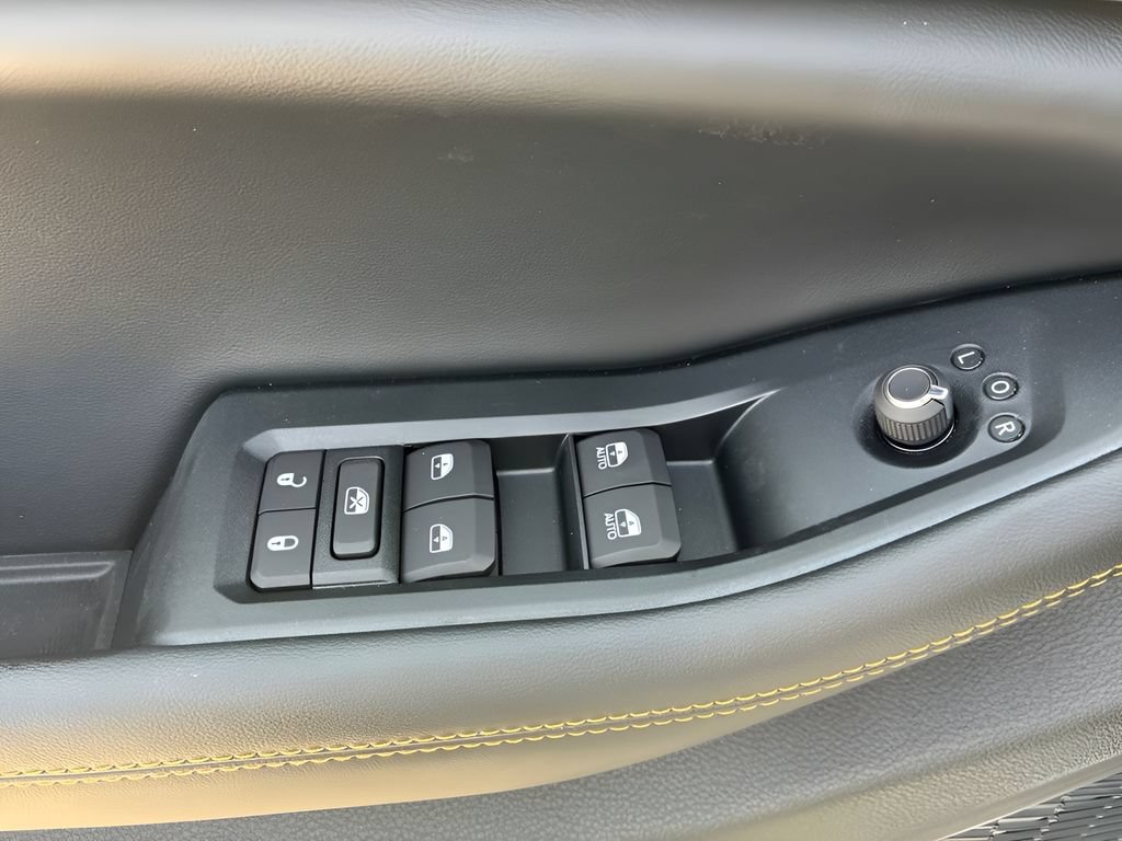 New 2026 Jeep Grand Cherokee L Limited AWD/4WD image 20