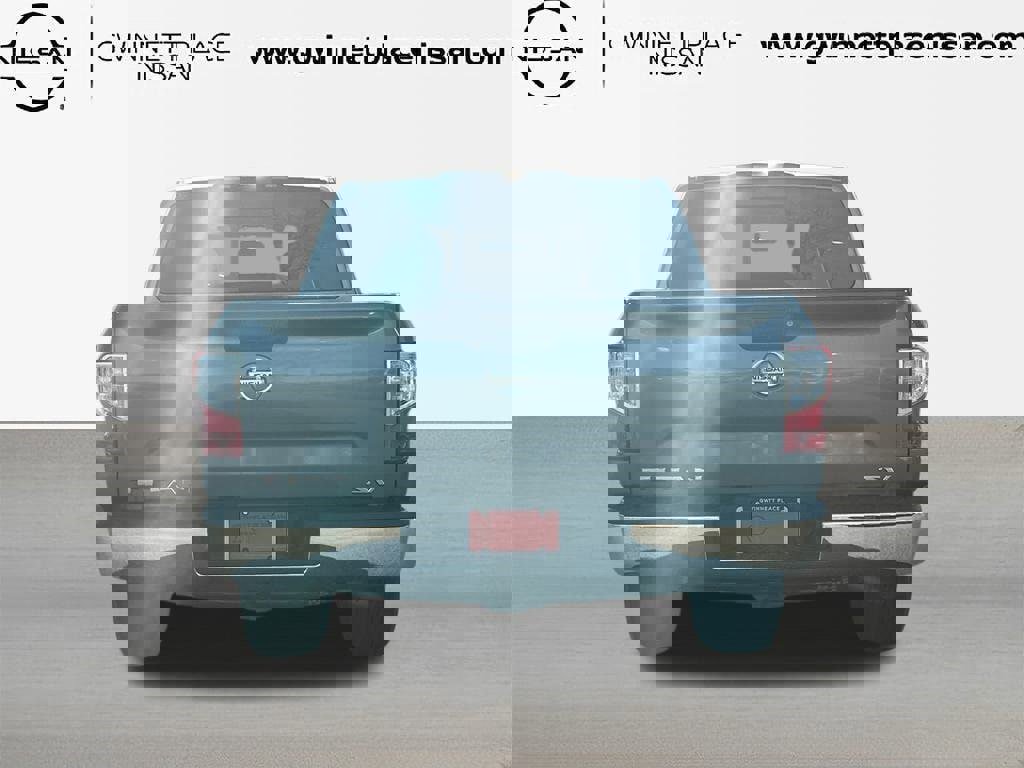 Used 2019 Nissan Titan SV image 6