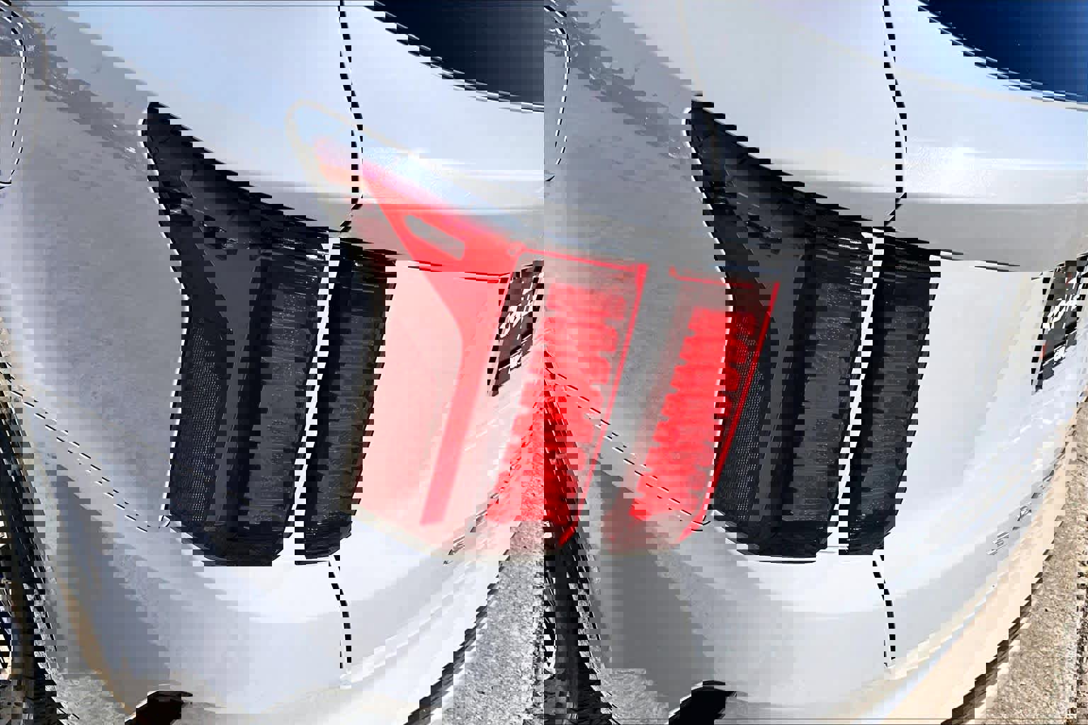 Used 2022 Kia Sorento EX image 25