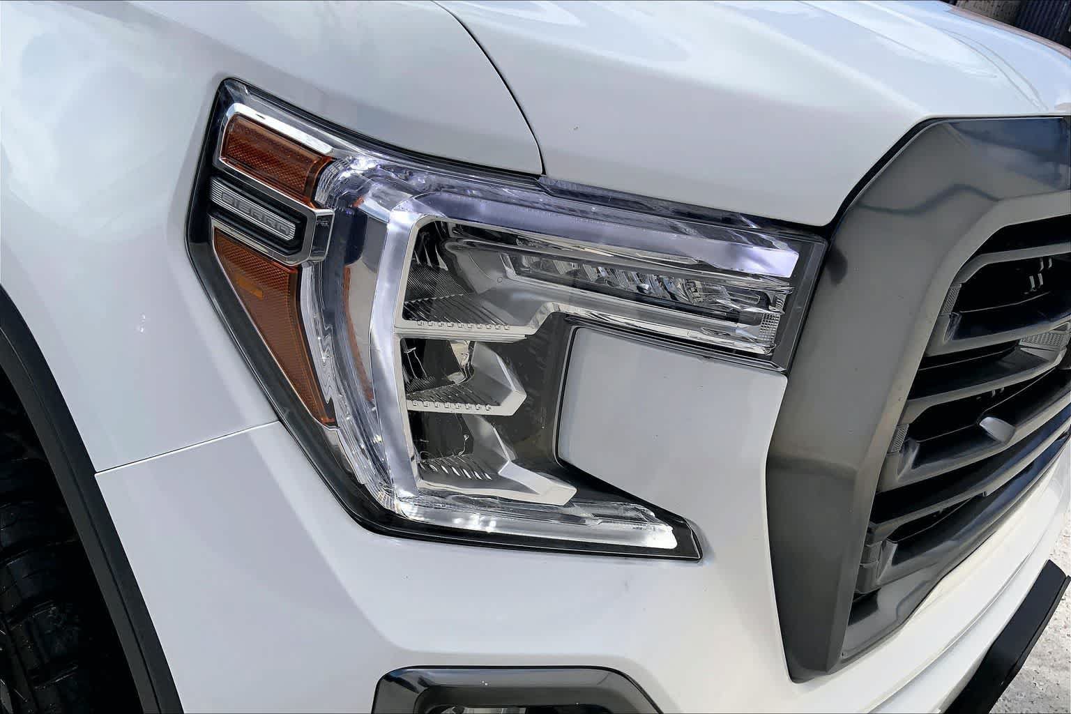 Used 2021 GMC Sierra 1500 AT4 w/ AT4 Value Package AWD/4WD image 31