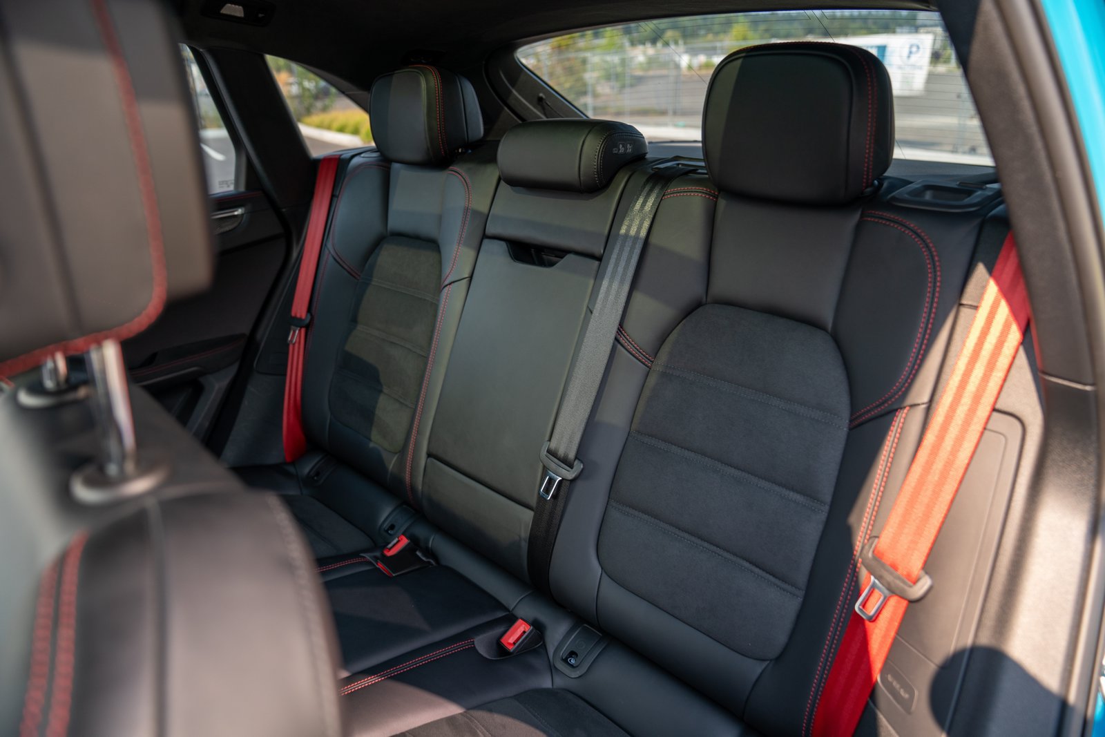 Certified 2024 Porsche Macan GTS AWD/4WD image 24
