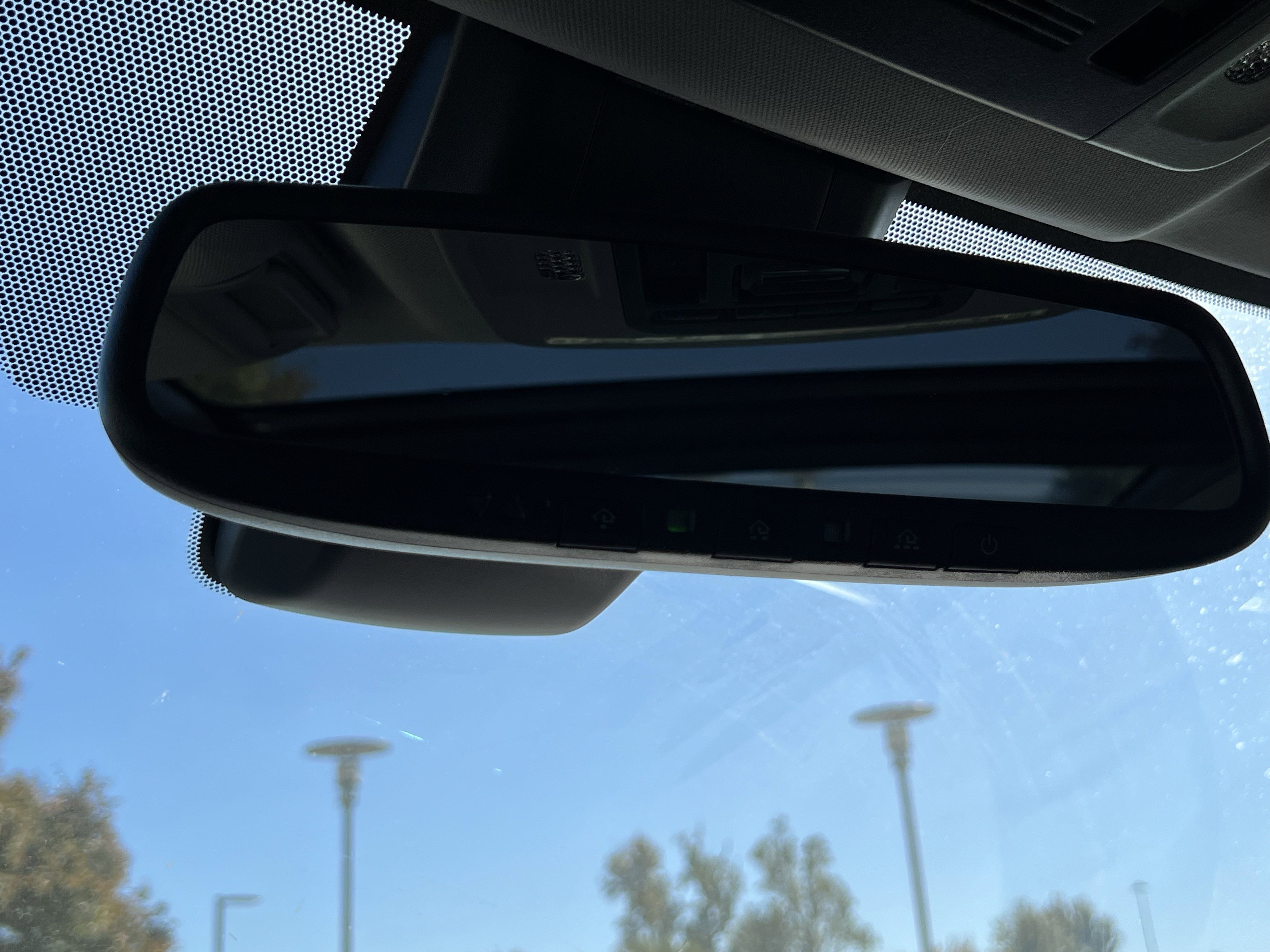 Used 2020 Toyota Camry XSE image 27