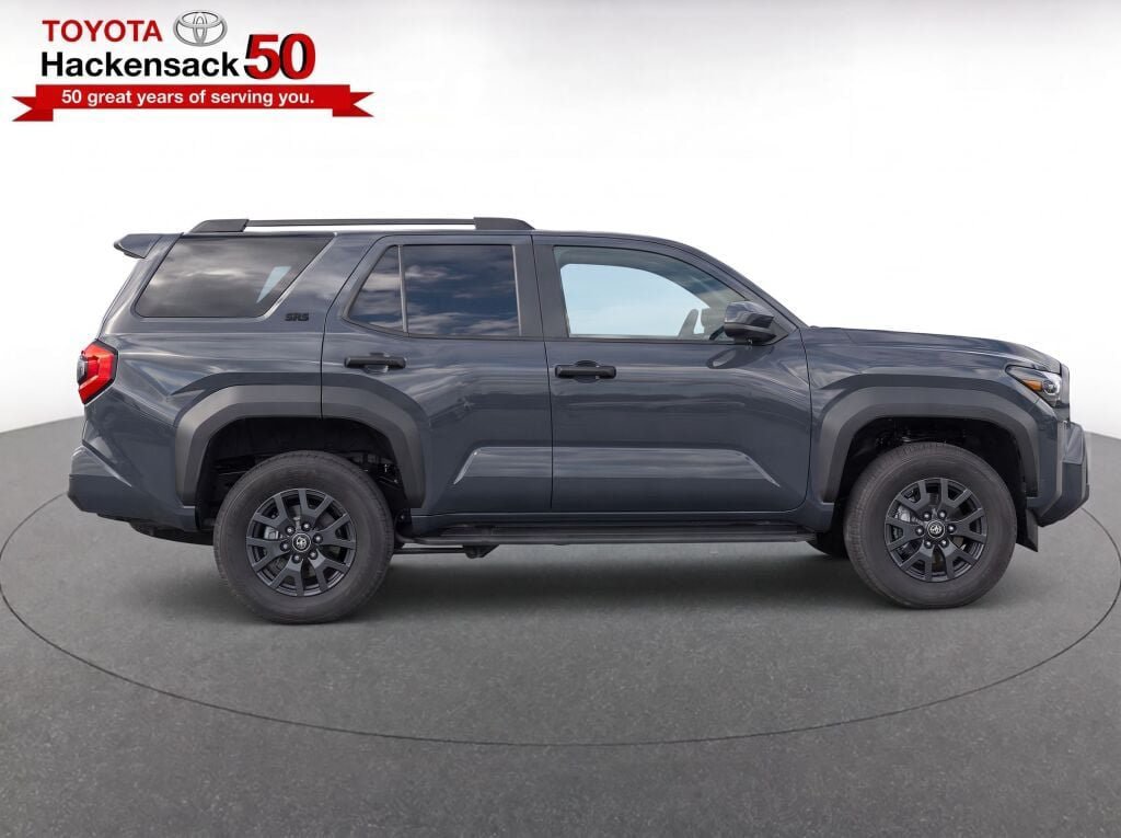 Used 2025 Toyota 4Runner SR5 AWD/4WD image 8