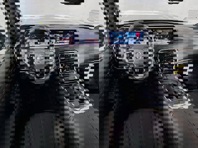 New 2025 Nissan Armada SL w/ Captain's Chari Seat Package image 26