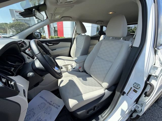 Certified 2021 Nissan Rogue Sport SV AWD/4WD image 15