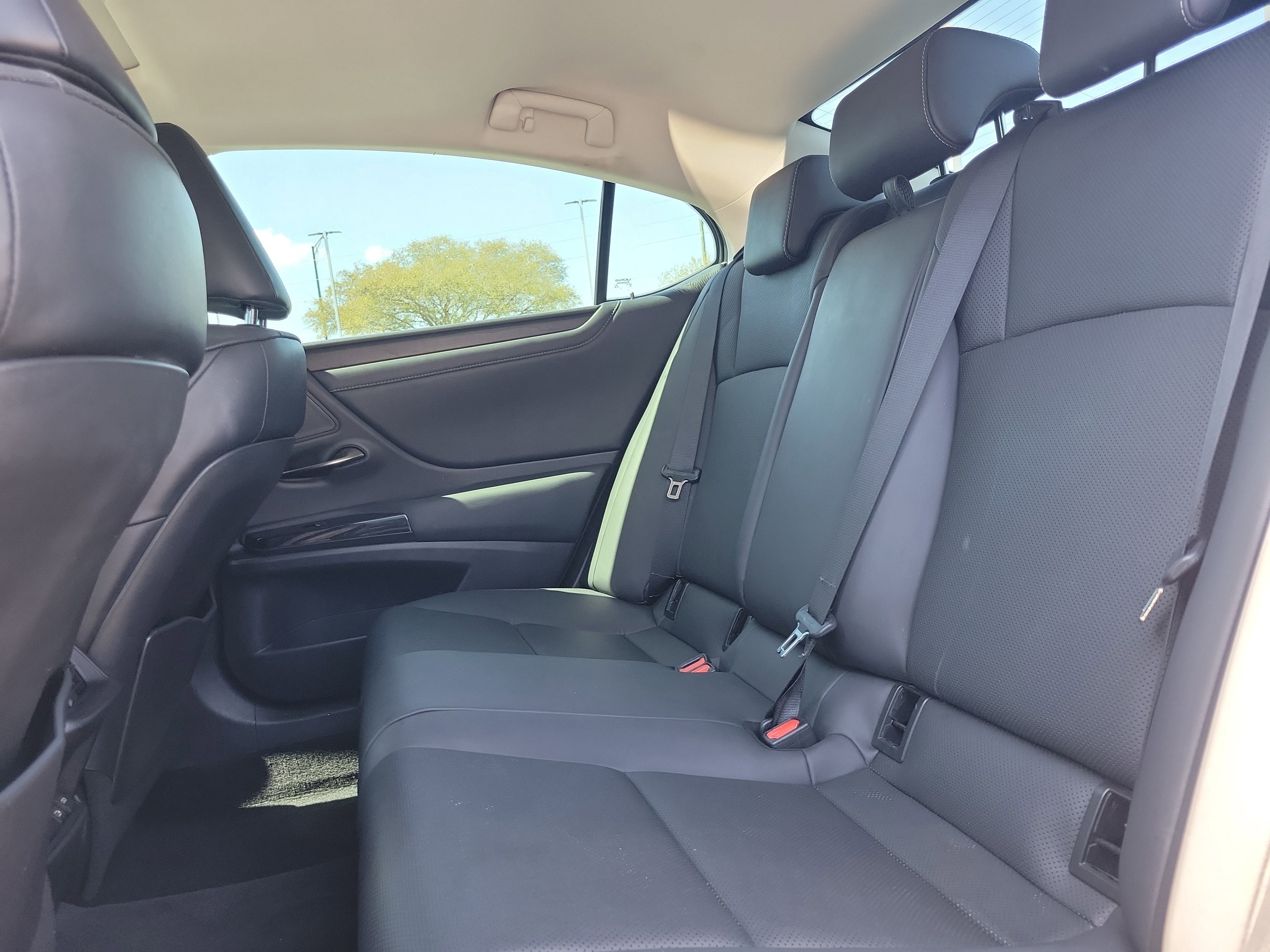 Used 2022 Lexus ES 350 w/ Premium Package image 23