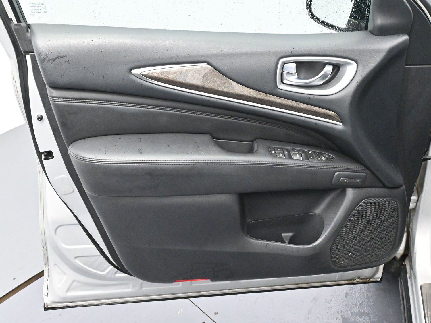 Used 2014 INFINITI QX60 AWD Hybrid w/ HEV Premium Package image 11