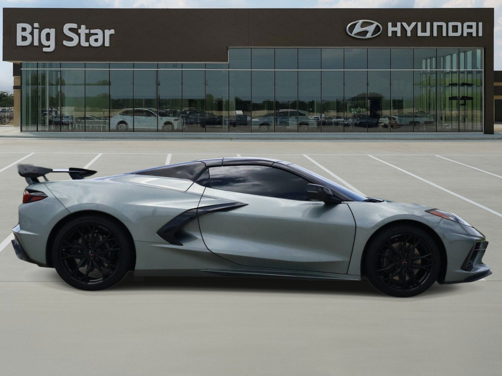 Used 2023 Chevrolet Corvette Stingray Preferred Conv w/ Z51 Performance Package RWD image 5