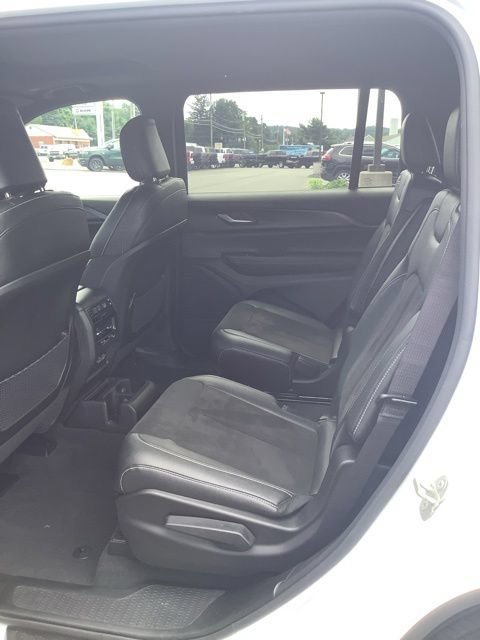 Certified 2023 Jeep Grand Cherokee L Altitude AWD/4WD image 25