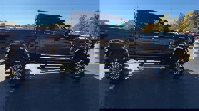 Used 2021 Ford F350 Lariat w/ Chrome Package image 9