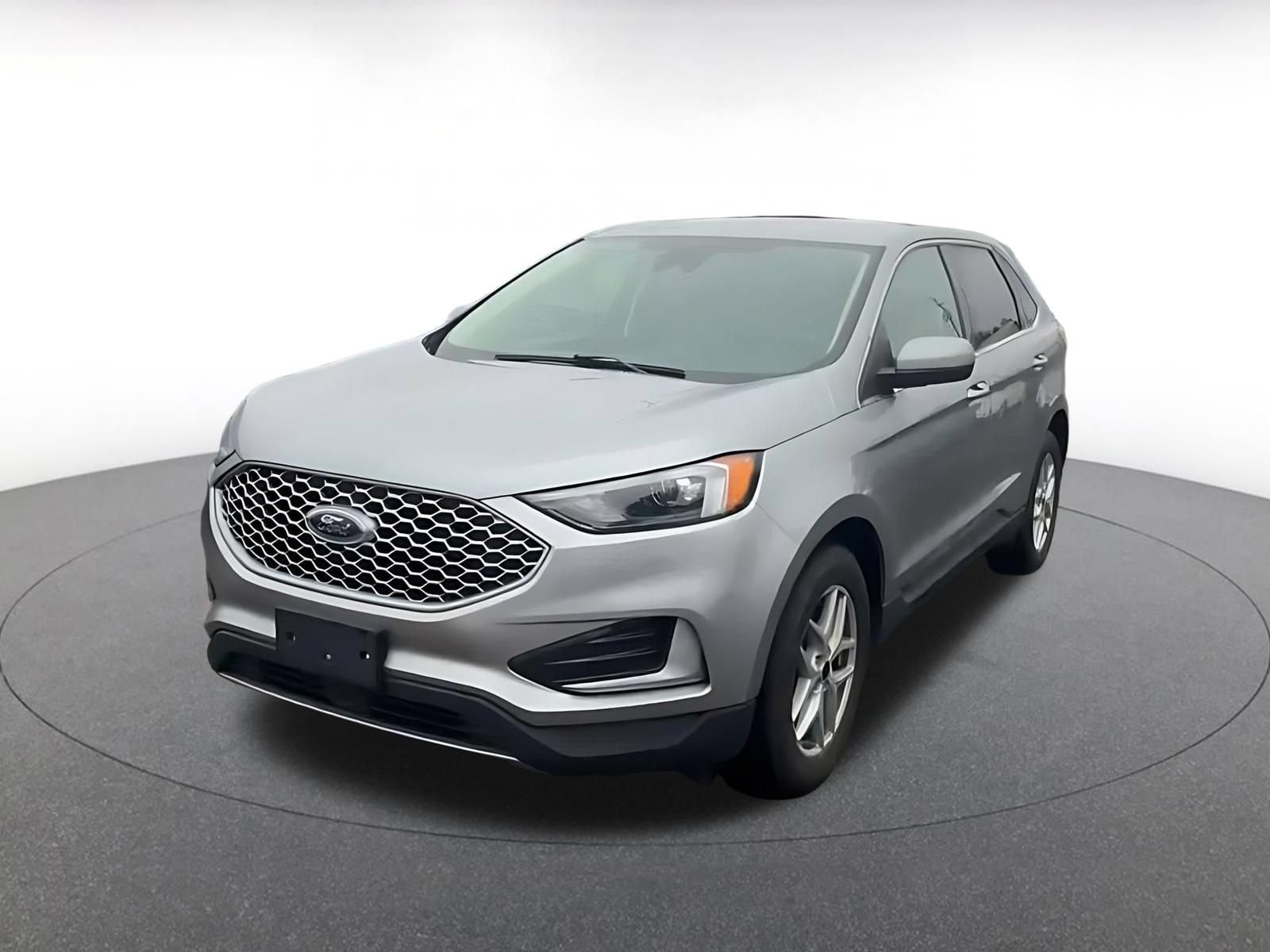 Used 2024 Ford Edge SEL AWD/4WD image 6