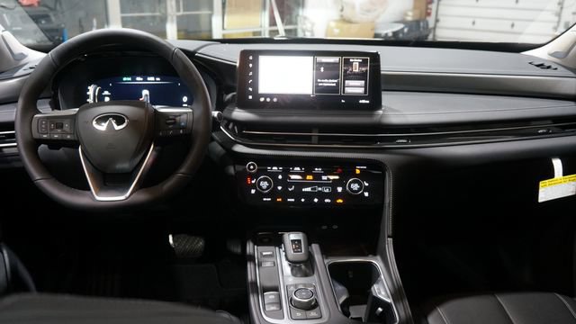 New 2026 INFINITI QX60 Luxe w/ Cargo Package image 10