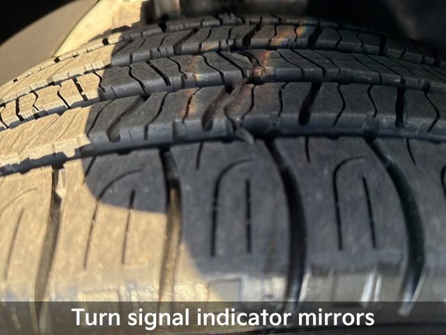 Used 2023 Kia Sorento LX image 14