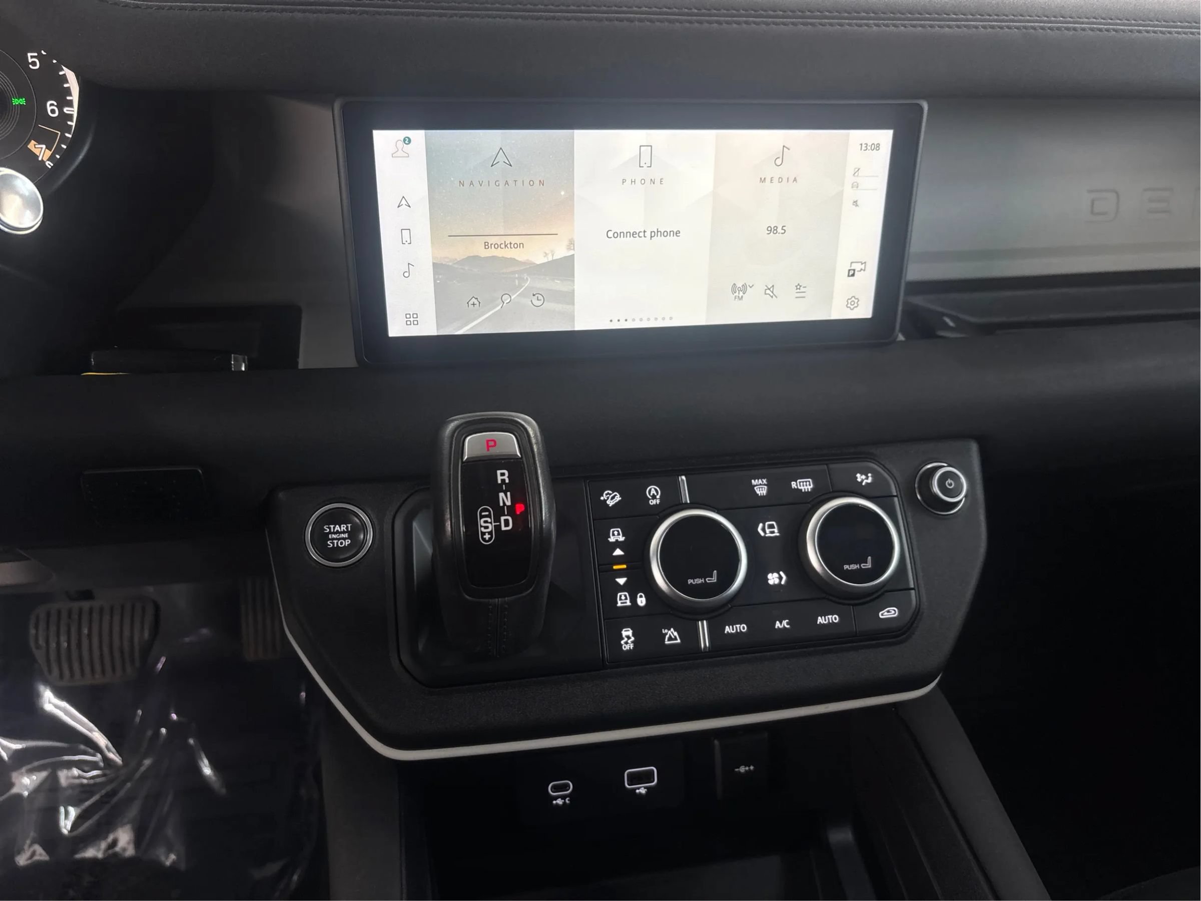 Used 2020 Land Rover Defender 110 AWD/4WD image 19