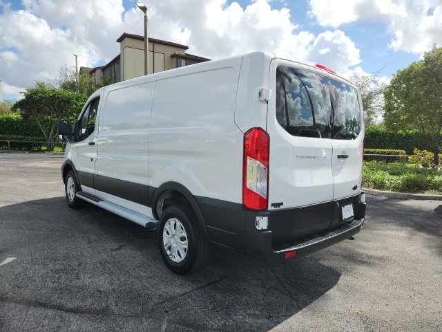 Used 2024 Ford Transit 250 Low Roof w/ Exterior Upgrade Package image 10
