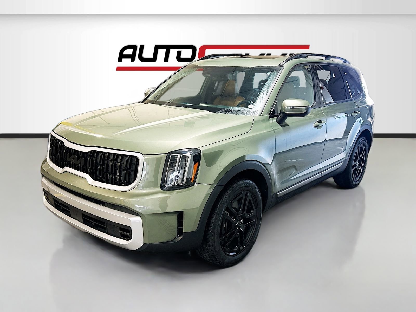Used 2023 Kia Telluride EX X-Line AWD/4WD image 3