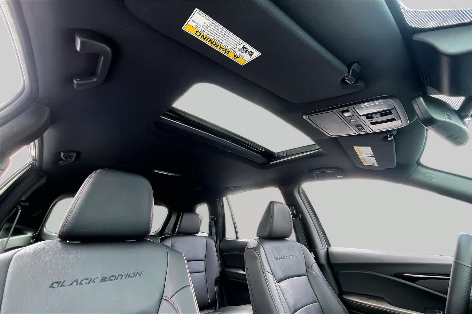 Used 2024 Honda Passport Black Edition image 14