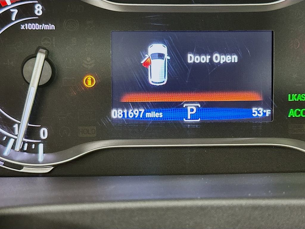 Used 2018 Honda Pilot Touring image 13