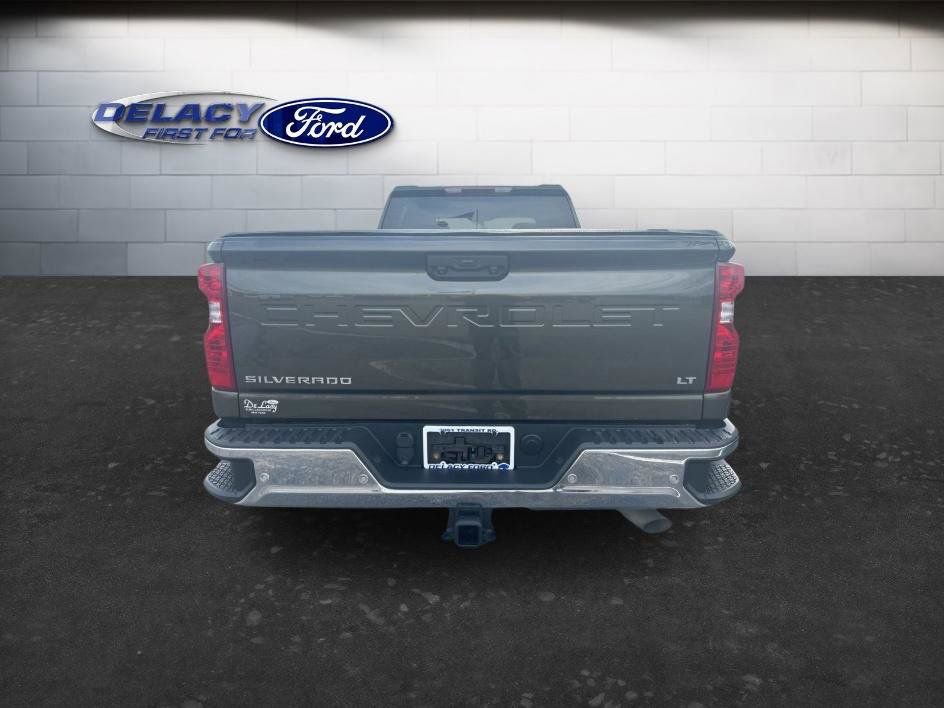 Used 2022 Chevrolet Silverado 2500 LT w/ All Star Edition AWD/4WD image 4