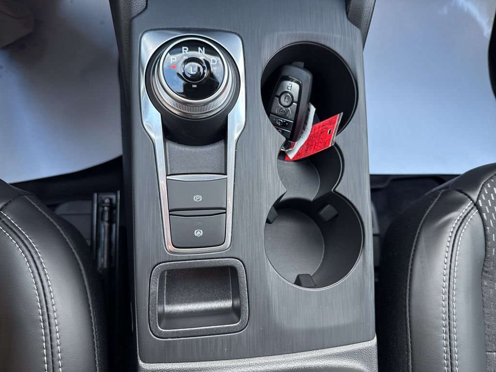 New 2026 Ford Escape SE image 17