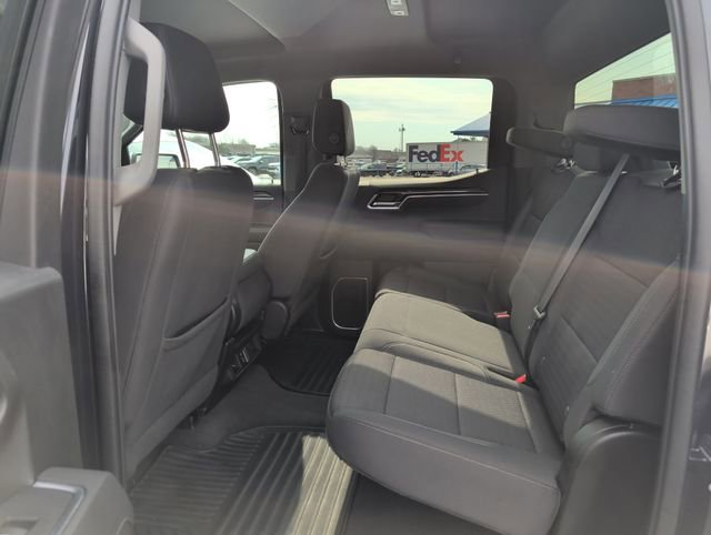 Used 2022 Chevrolet Silverado 1500 LT AWD/4WD image 25