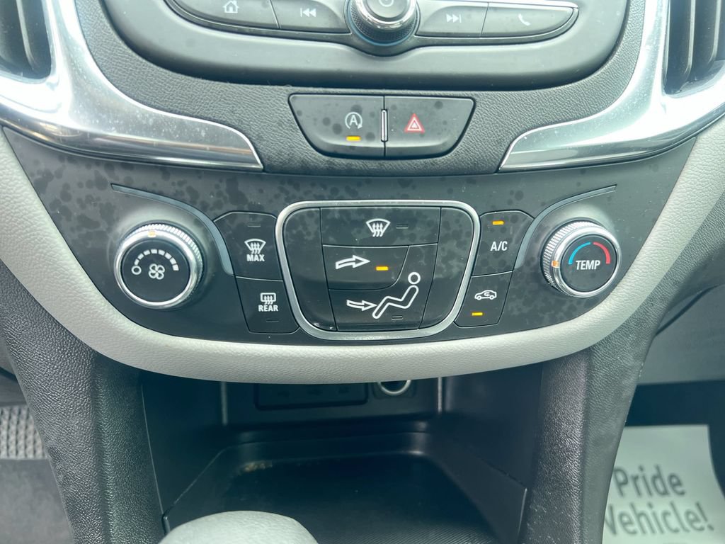 Used 2023 Chevrolet Equinox LS FWD image 16