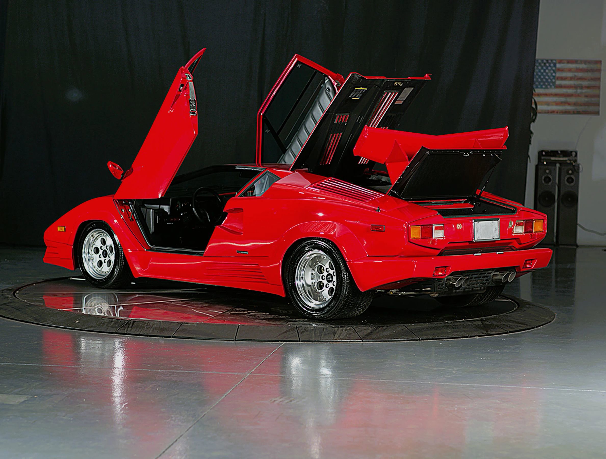 Used 1989 Lamborghini Countach Coupe RWD image 10