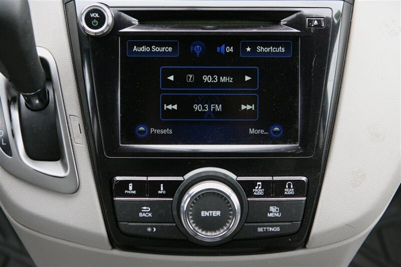 Used 2016 Honda Odyssey SE image 28