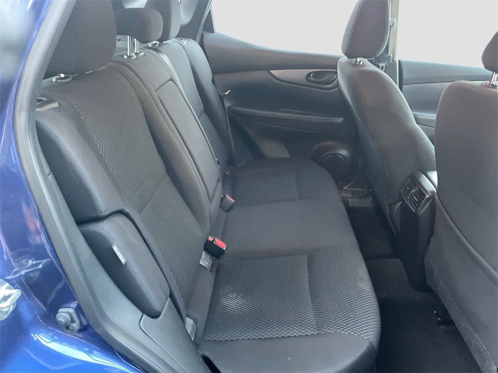 Certified 2021 Nissan Rogue Sport S image 28