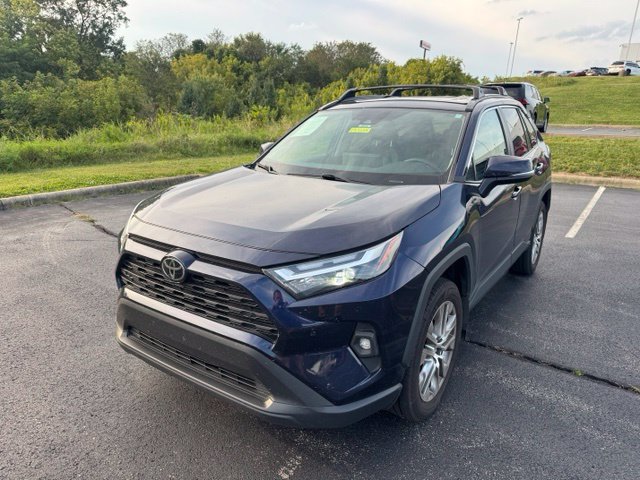Used 2024 Toyota RAV4 XLE Premium w/ Weather Package AWD/4WD image 7